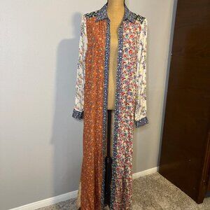 Natural Life Esme Maxi Dress / Duster Bohemian in Floral - Medium